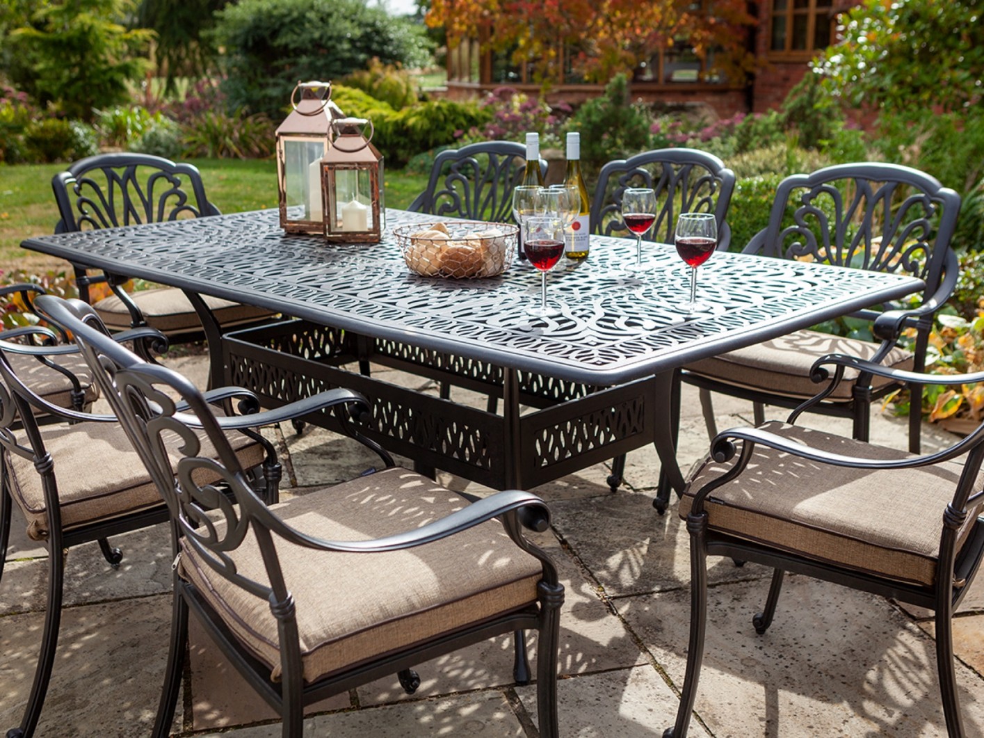 Hartman Hartman Amalfi 8 Seat Rectangular Garden Furniture Set - Bronze Cast Aluminium Garden ...