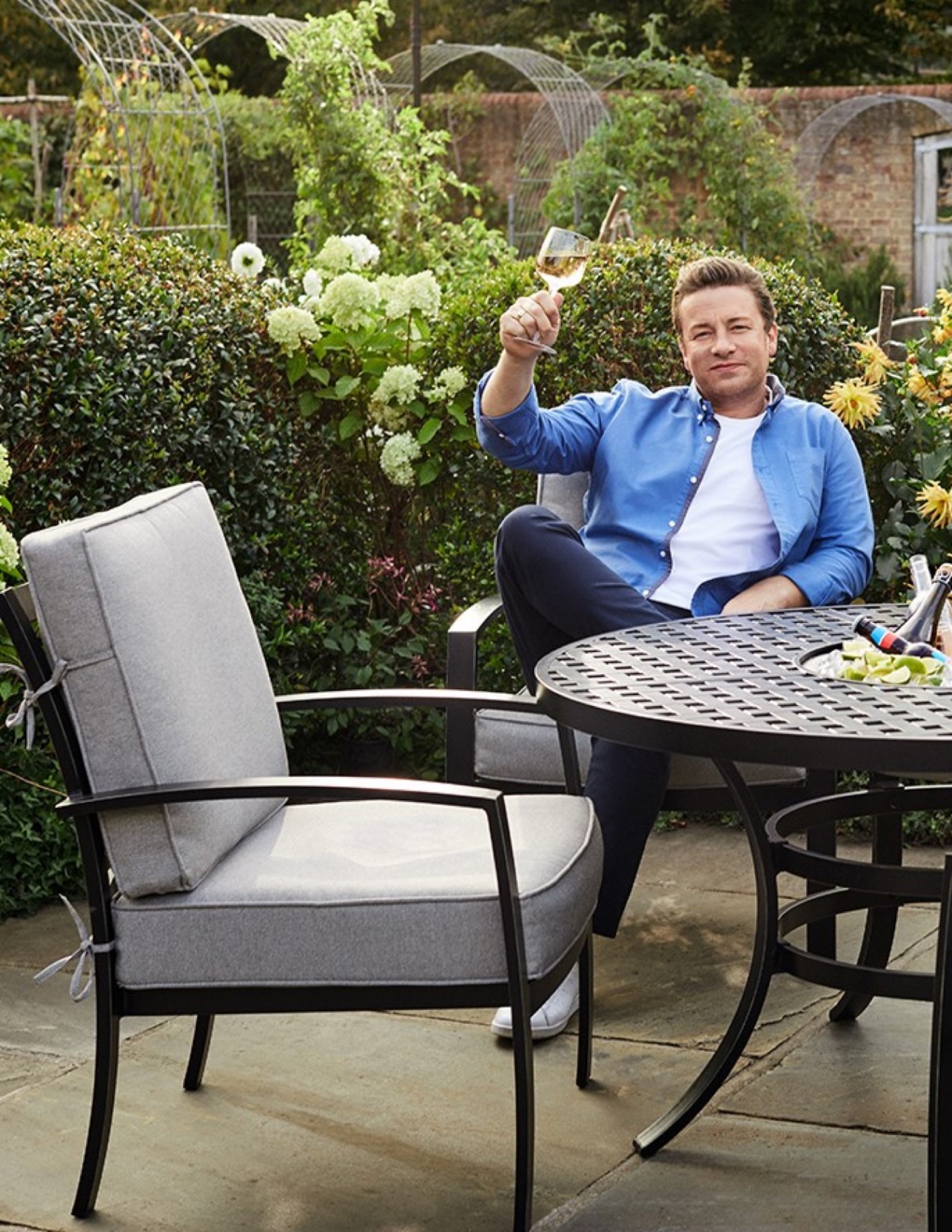 Jamie oliver 2025 dining set