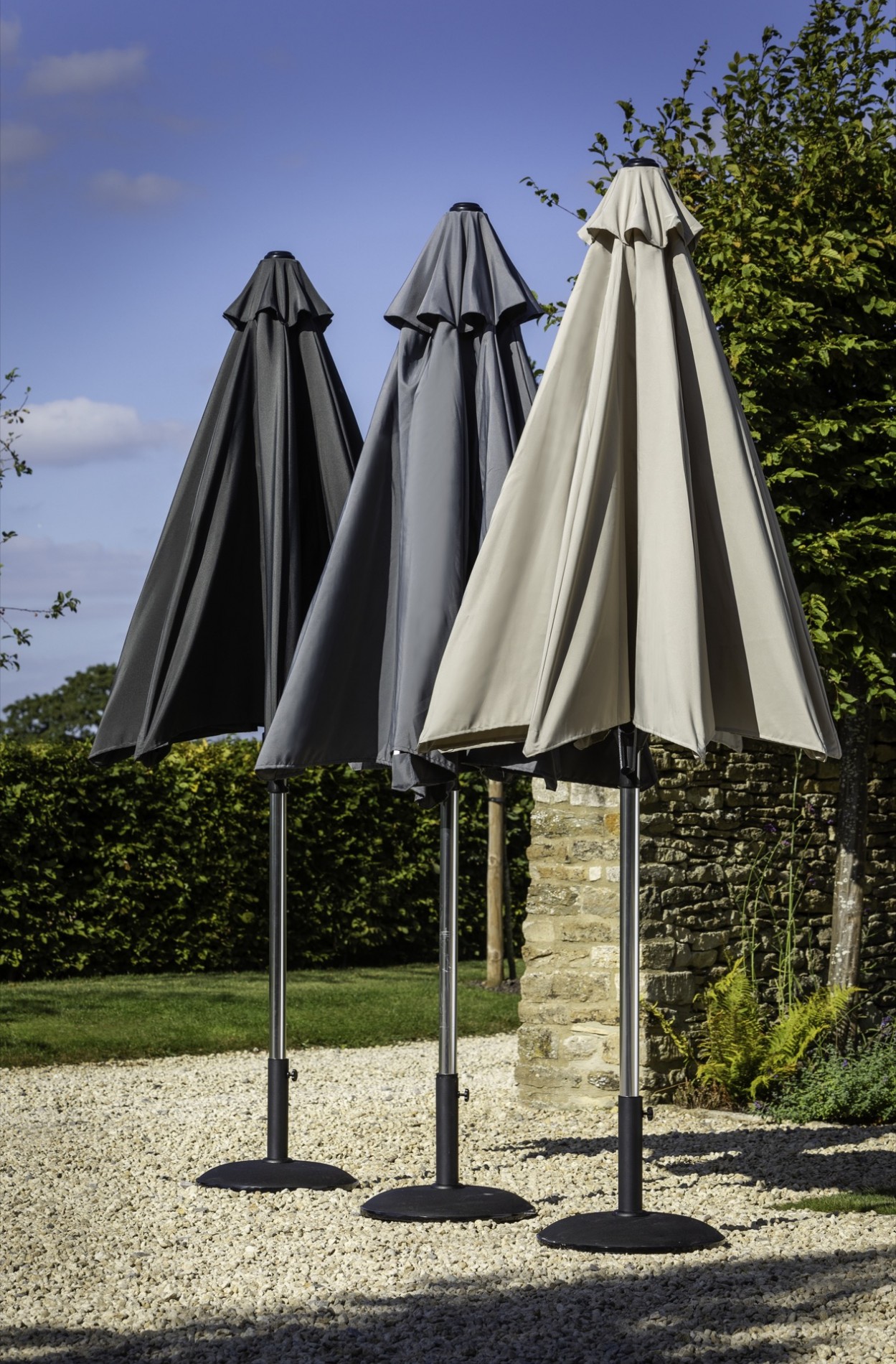 Hartman Hartman Luxury 3m Round Parasol Dark Grey Parasols Garden