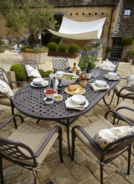 Hartman Capri 4 Seat Garden Dining Set In Bronze & Amber